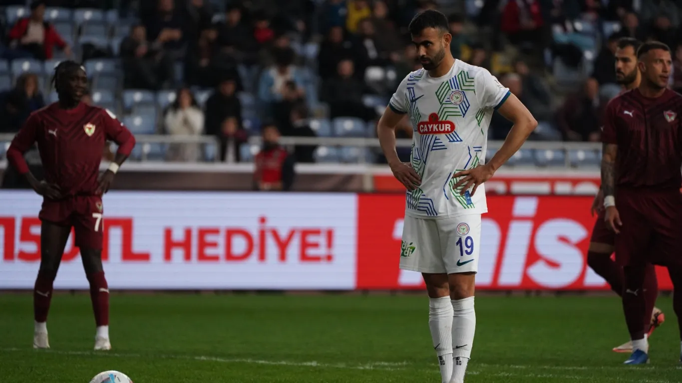 Atmaca, beyaz noktada sınıfta kaldı