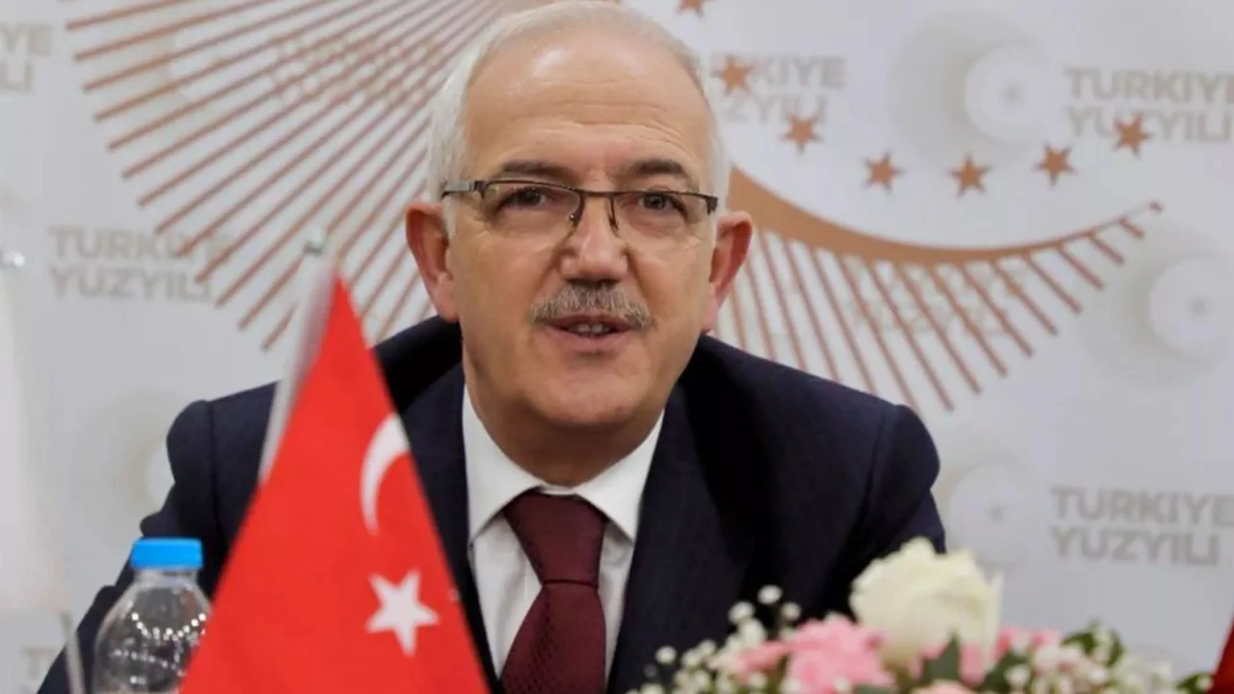 Eski AK Parti milletvekili evinde ölü bulundu