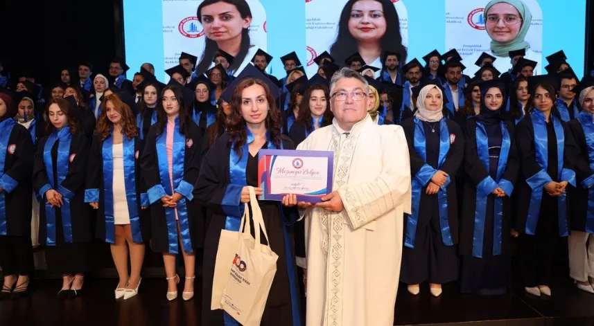 BEUN diş hekimlerini coşku ve gururla geleceğe uğurladı