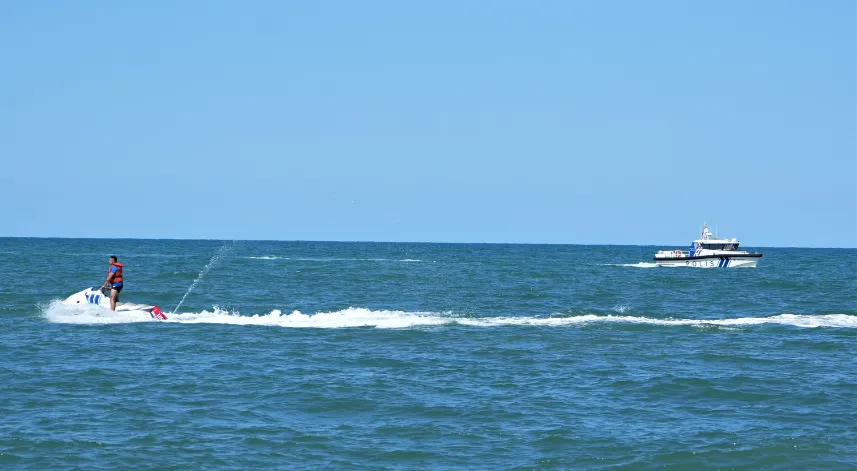 Samsun Valiliği'nden 'denize girilmemesi' uyarısı