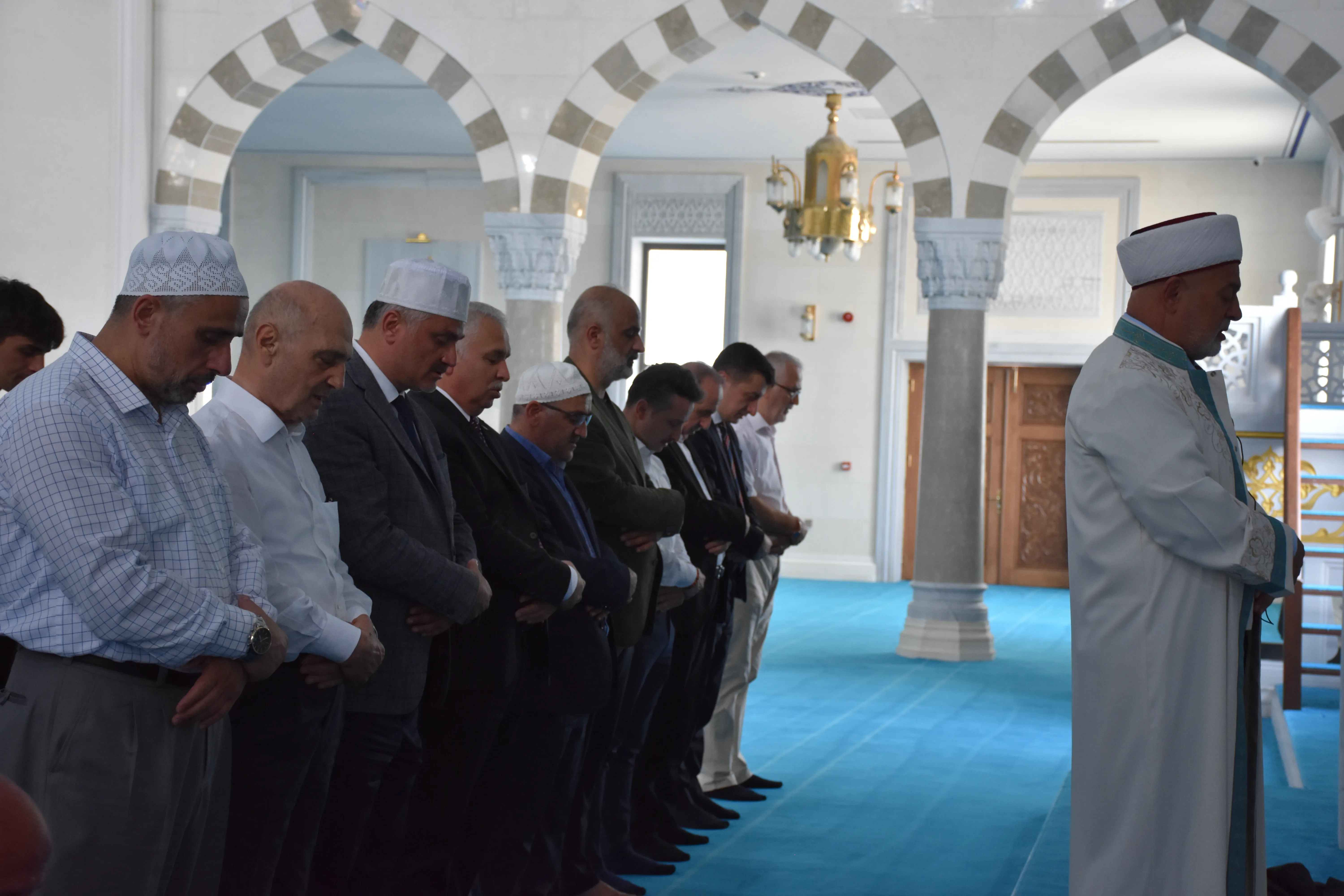 Trabzon Valisi Yıldırım, Hanife Hatun Camisi'nde incelemede bulundu