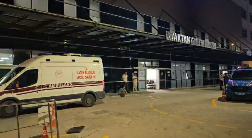 Zonguldak'ta 3 kişinin öldüğü bıçaklı kavganın zanlısı adliyede