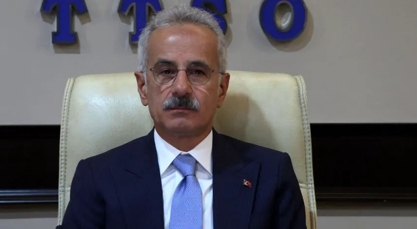 Bakan Uraloğlu: Türkiye'de denize yapılan 3'üncü havalimanını tasarladık