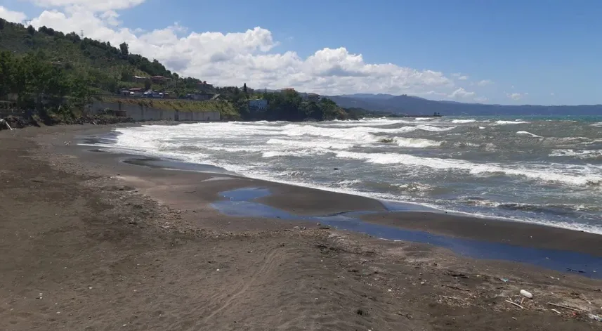 Trabzon'da denize girişler yasaklandı