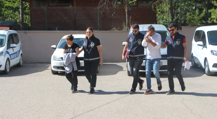 Çöplükte cesedi bulunan bebeğin anne ve babası 12 yıl sonra gözaltında