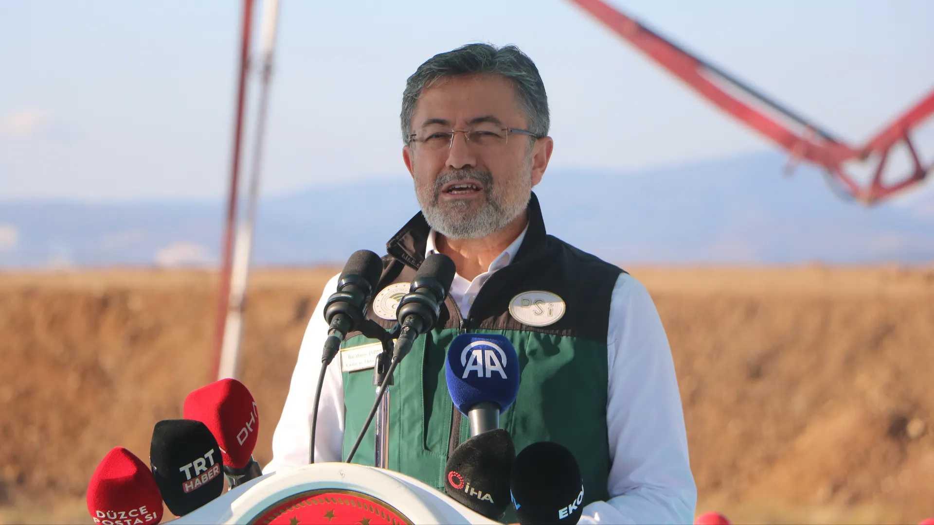 Bakan Yumaklı: Su, bütün ülkelerin hayatın devamlılığı için birinci sıraya koyduğu bir husustur 