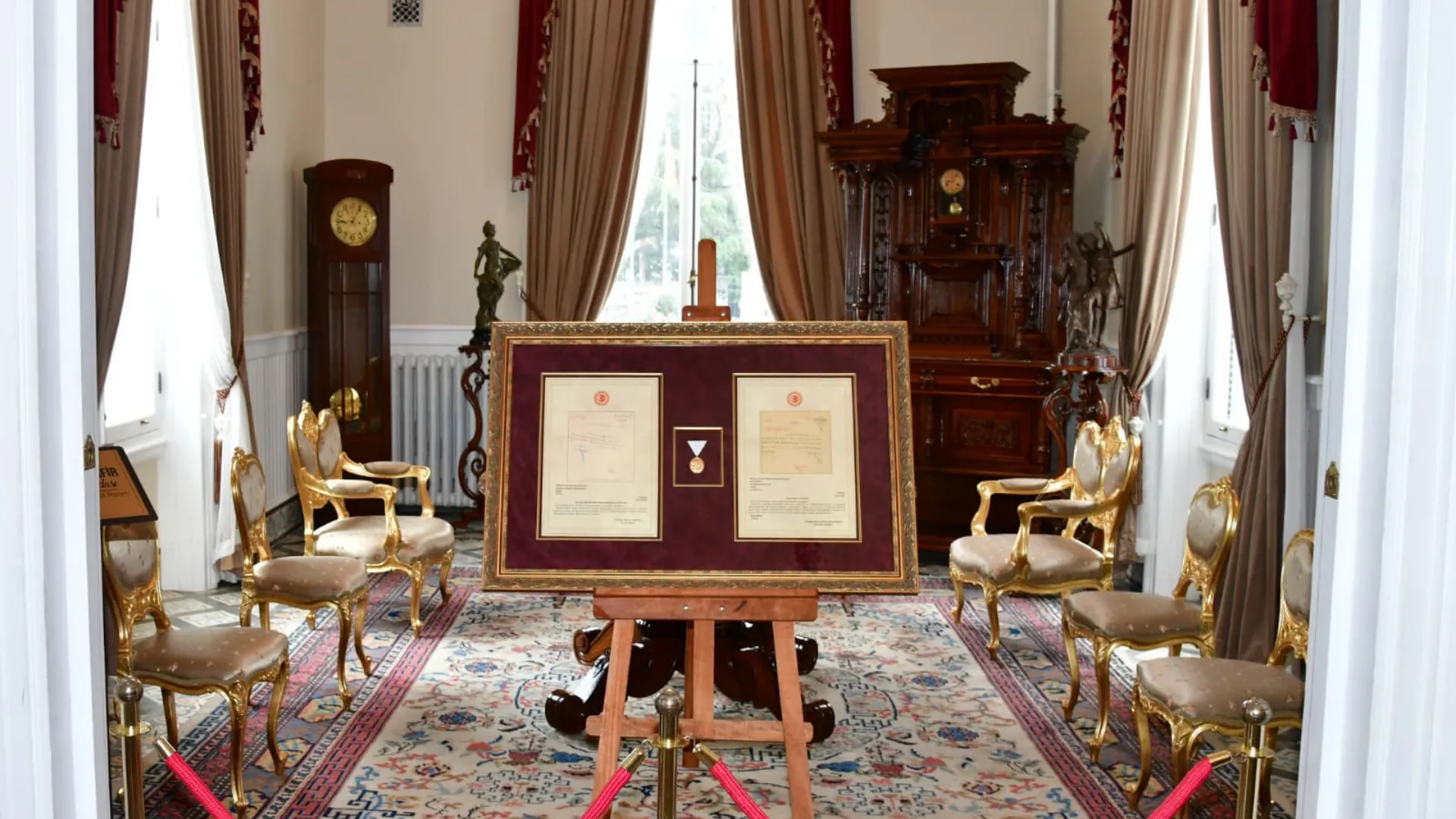 İstiklal Madalyası, Atatürk Köşkü’nde ziyarete açıldı