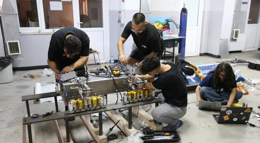 Karabük Üniversitesi öğrencileri 7 takımla TEKNOFEST finallerine kaldı