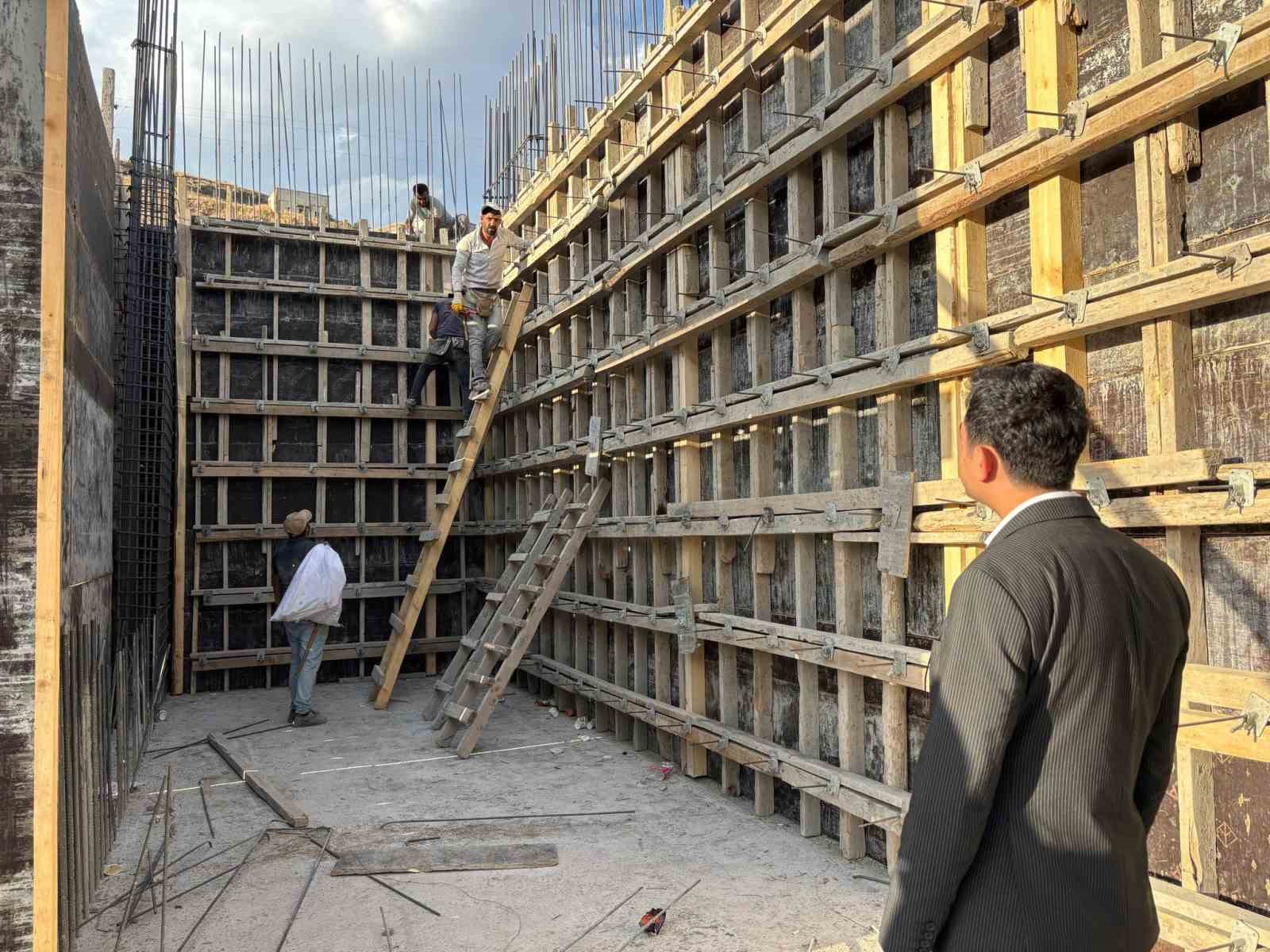 Susuz Yeni Devlet Hastanesi’nin yapımı sürüyor