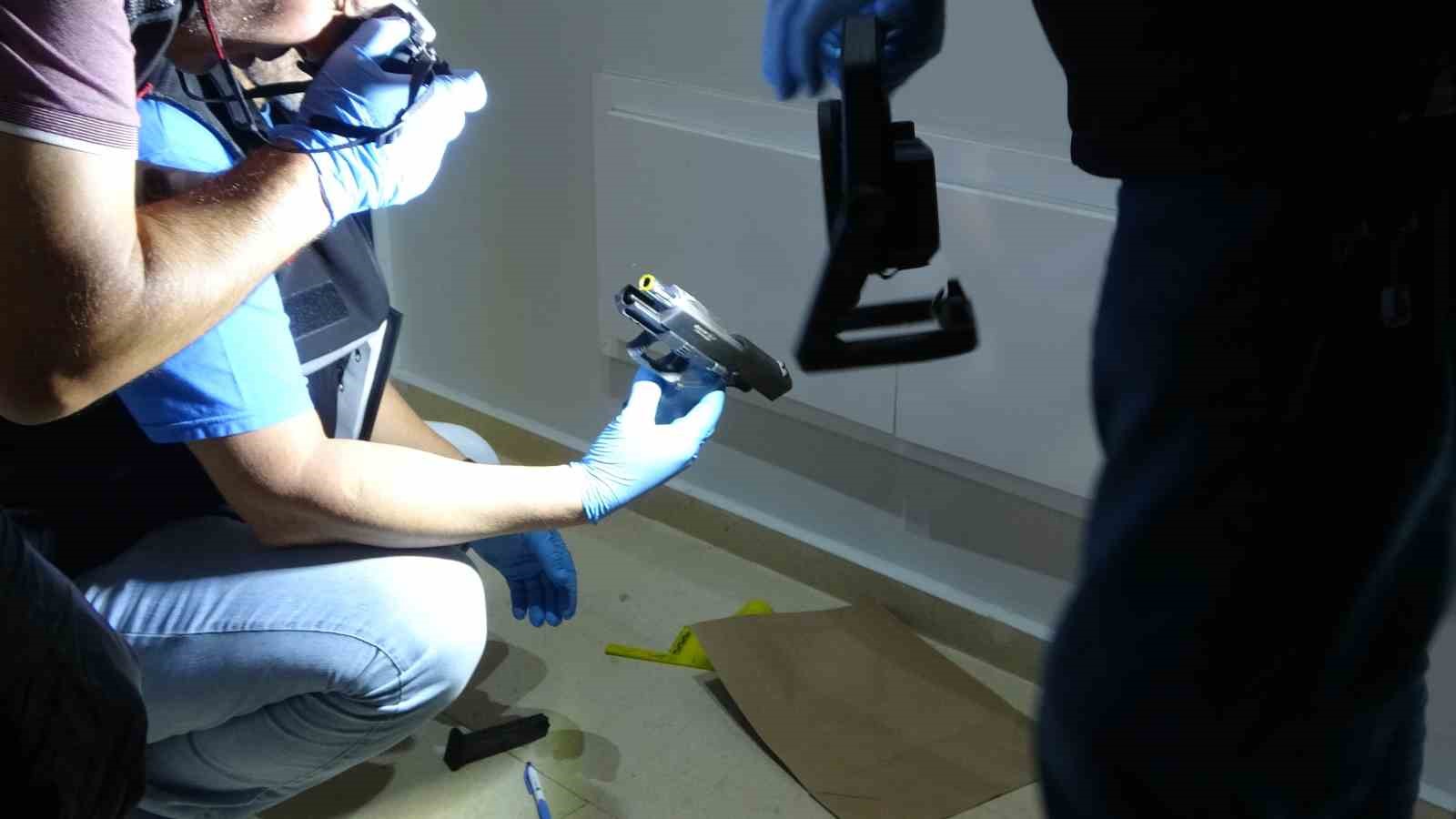 Posta kutusunda tabanca paniği