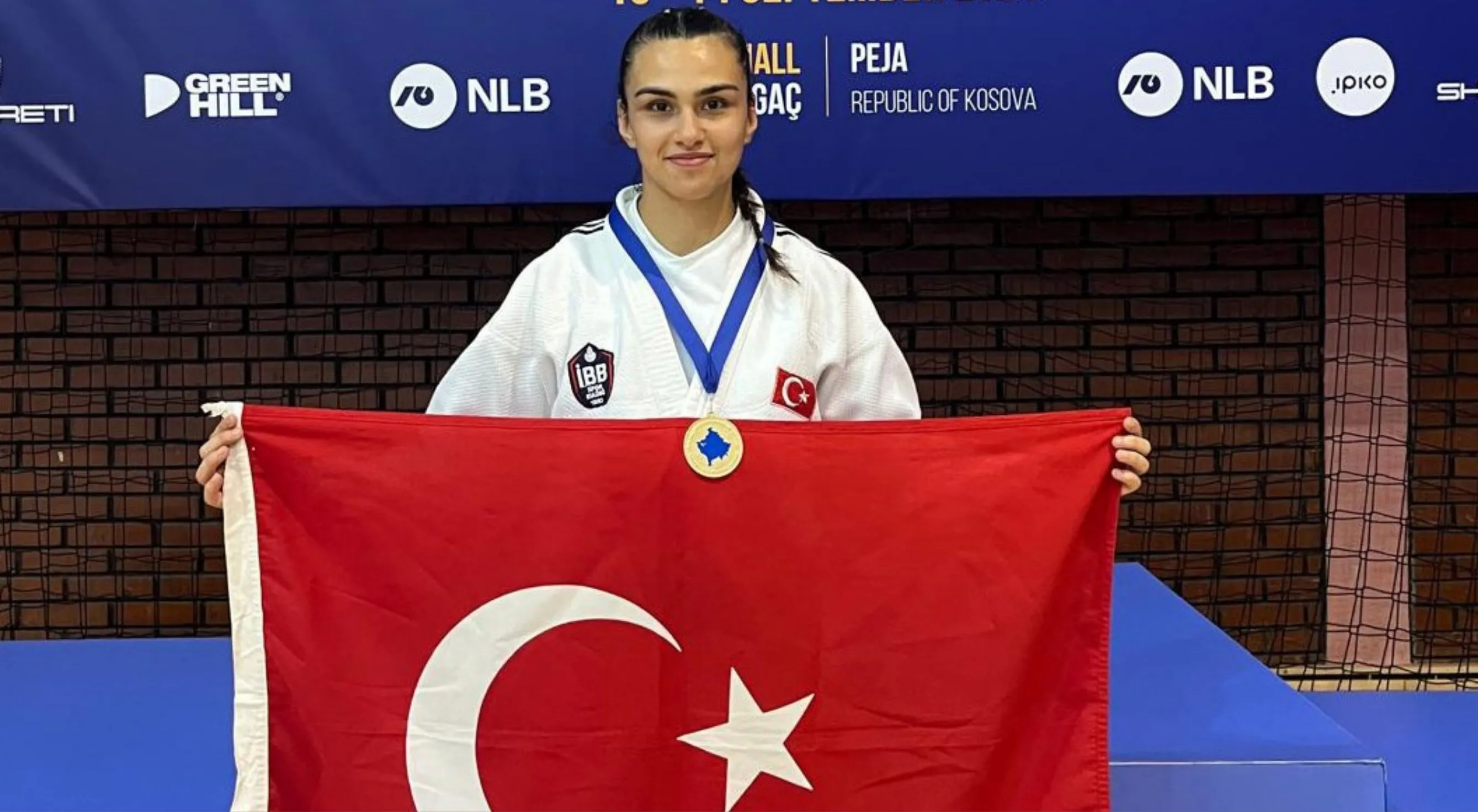 Rizeli Rümeysa, judoda balkan şampiyonu oldu