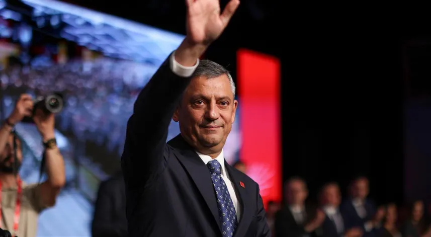 CHP Genel Başkanı Özgür Özel yeniden Genel Başkan seçildi
