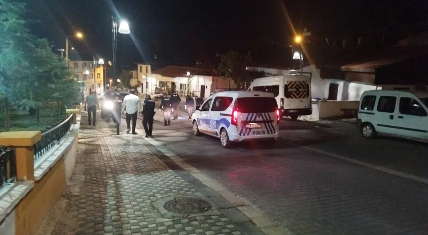 Tokat’ta yürürken sırtına isabet eden mermi ile ağır yaralandı