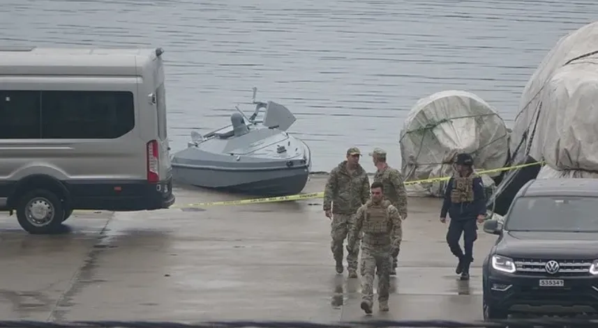 Trabzon açıklarında bulunan insansız deniz aracını imha etme çalışmaları başladı