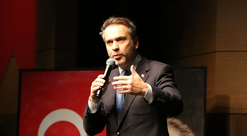 Bakan Bayraktar: ABD ile 43 milyar dolarlık anlaşma yaptık