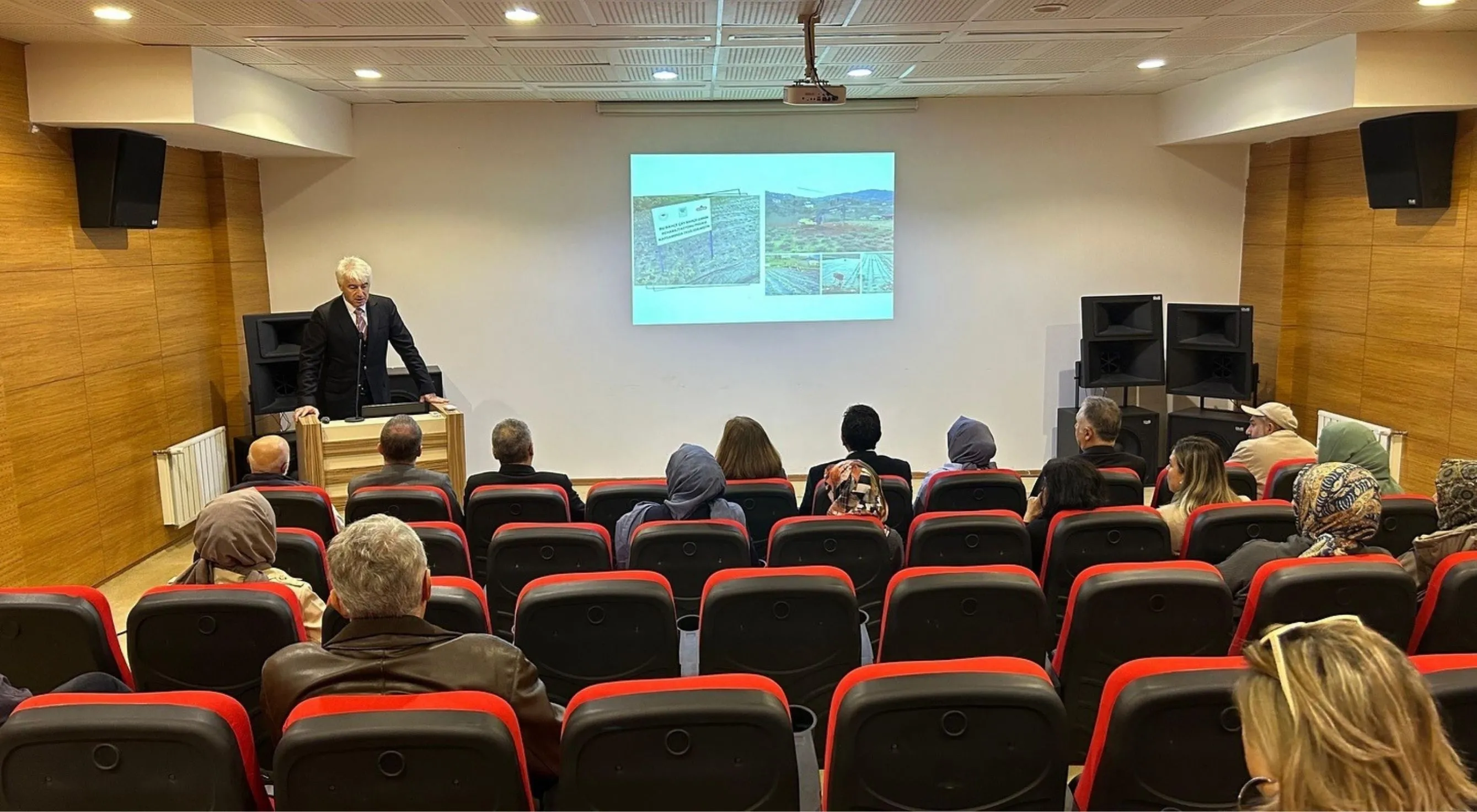 RTEÜ'de çay bahçelerindeki yenileme süreçleri değerlendirildi