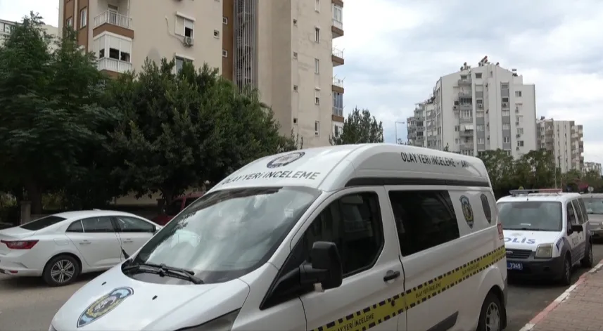 Annesiyle birlikte yaşadığı evde ölü bulundu