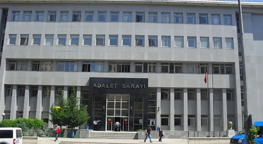 Sungurlu Adliyesi Yazı İşleri Müdürünün de aralarında bulunduğu 22 kişiye ‘rüşvet’ gözaltısı