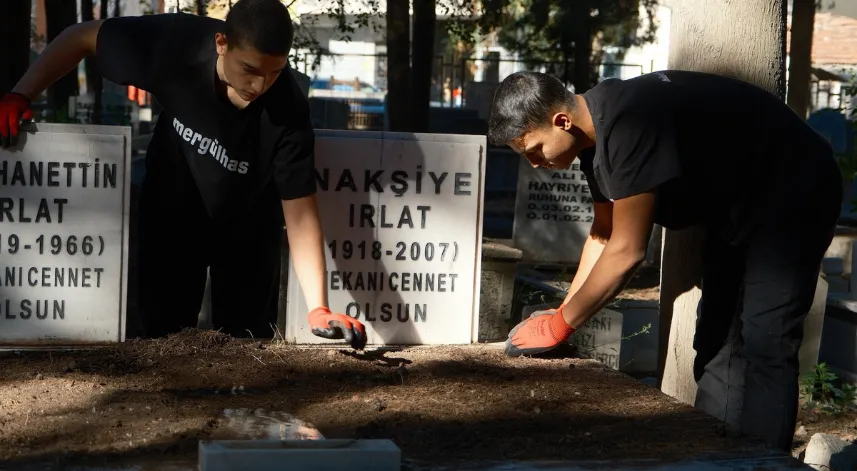 Mezarlık fenomenleri...