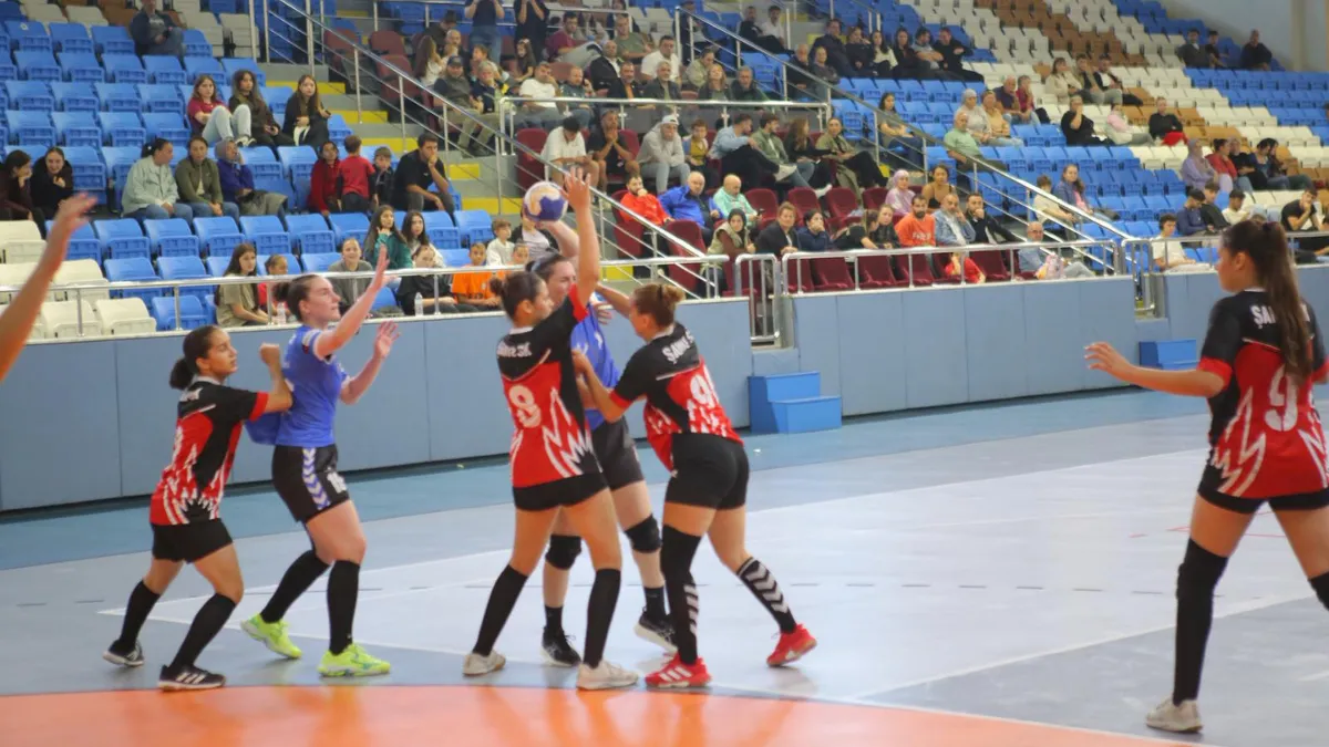 Ardeşen Belediyesi SK İlk iç saha maçını Kazandı