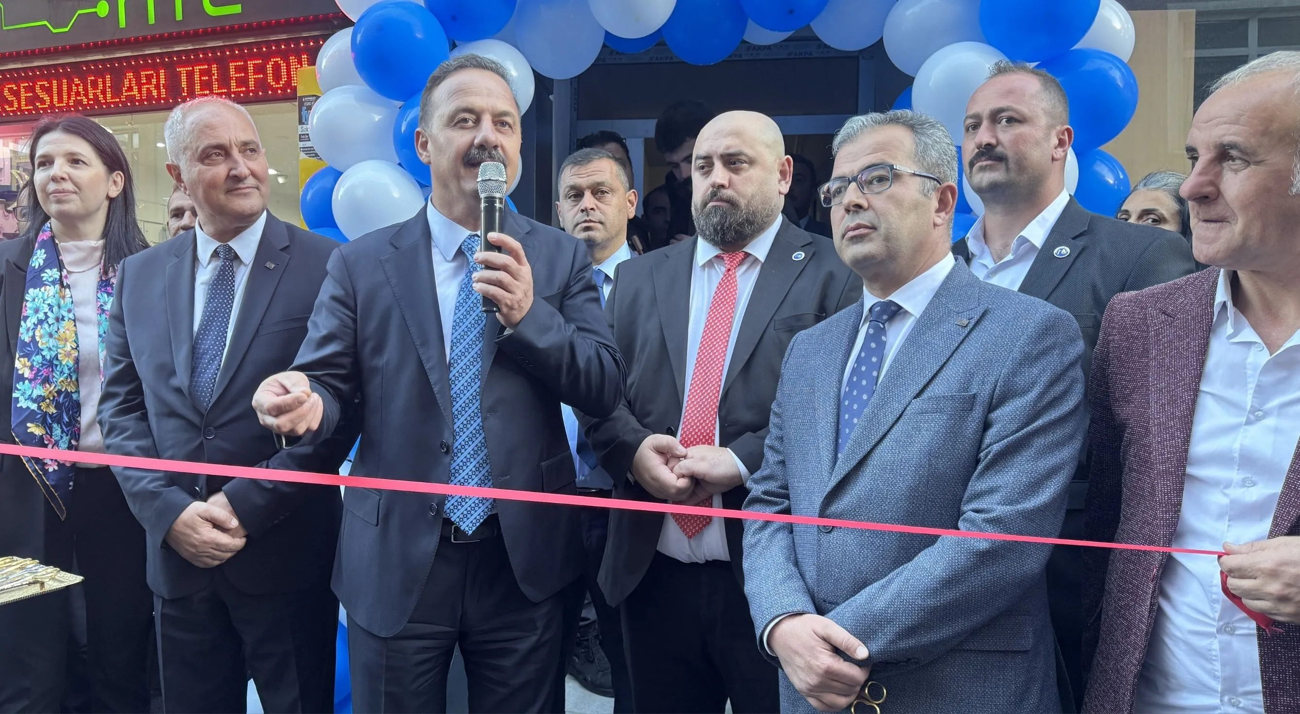 Anahtar Parti Genel Başkanı Ağıralioğlu, Artvin'de programlara katıldı