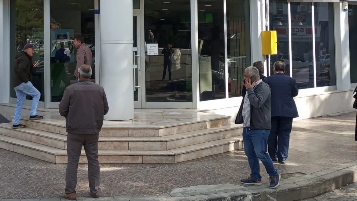 Kurusıkı tabancayla banka soyan şüpheli, yakalandı