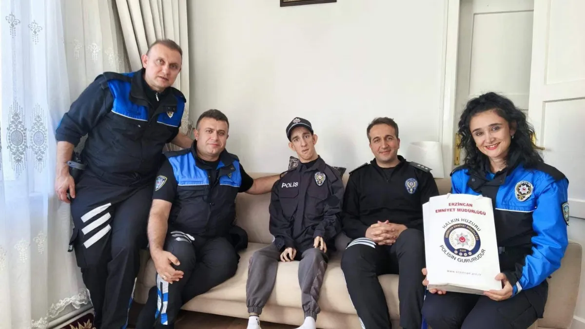 Samet'in polis üniforması giyme hayali gerçek oldu