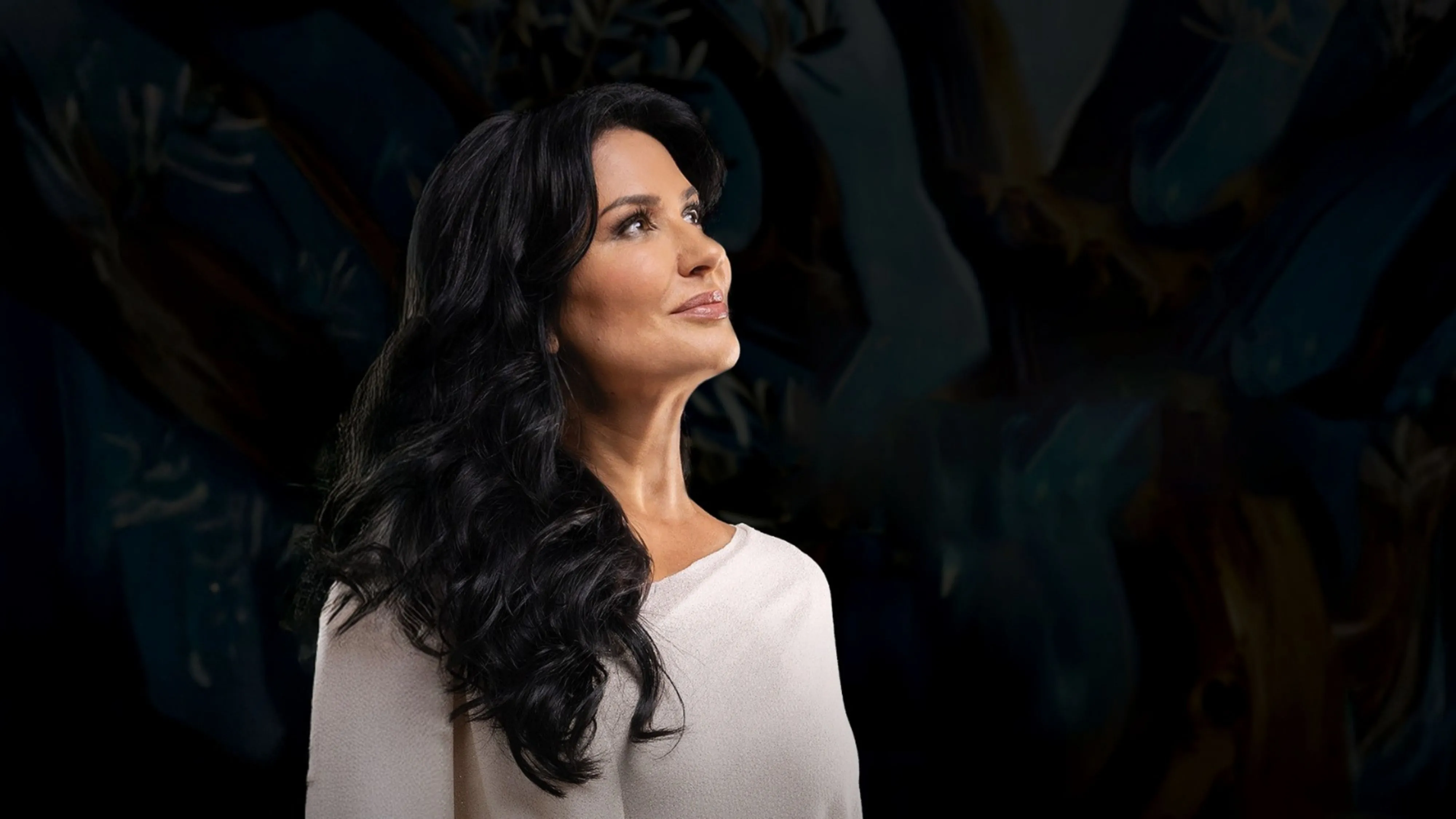 İclal Aydın, tek kişilik oyunuyla Rize'ye geliyor