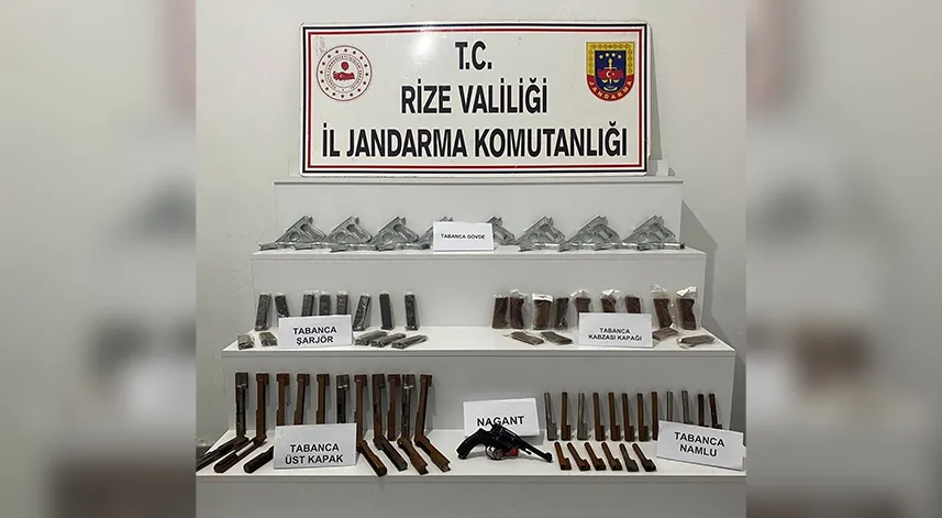 Rize'de jandarma ekipleri çok sayıda silah mühimmatı geçirdi
