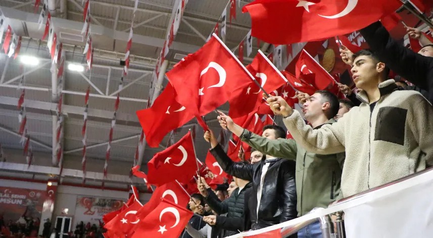 Samsun'da Cumhuriyet Bayramı 102'inci yılında coşkuyla kutlandı