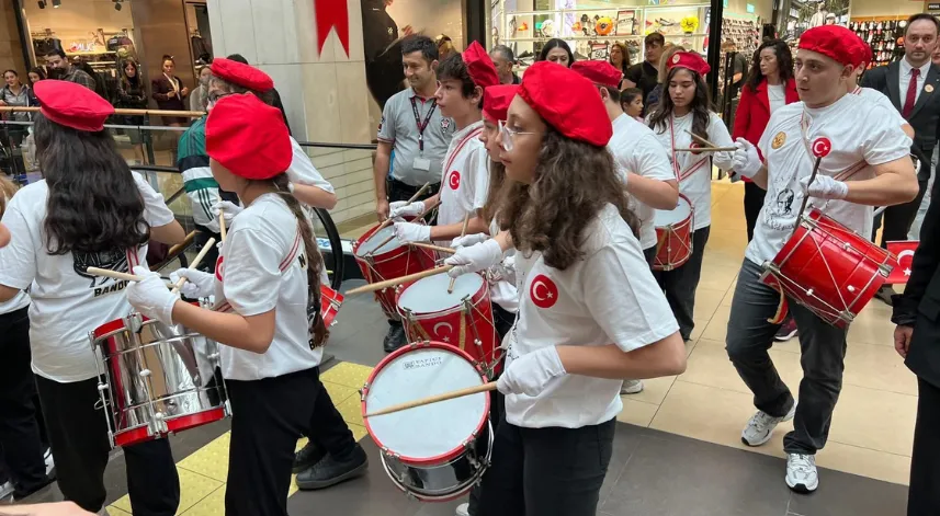 Forum Trabzon'da coşkulu Cumhuriyet Bayramı kutlaması