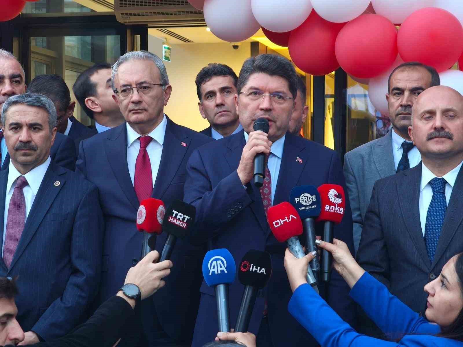 Adalet Bakanı Tunç: 