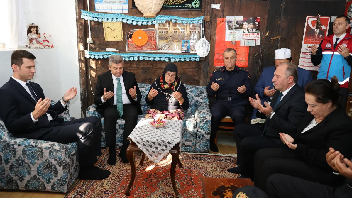 Artvin Valisi Ergün, Arhavi'de ziyaret ve incelemelerde bulundu