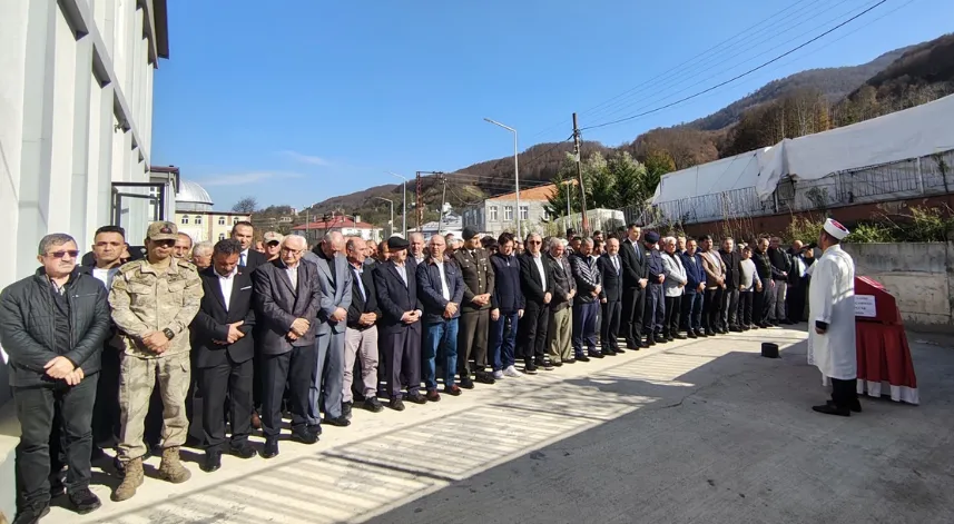 Ordu'da 94 yaşındaki Kore gazisi son yolculuğuna uğurlandı