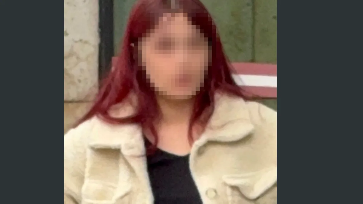 Üniversite öğrencisi genç kız kardeşlerine saldıran babasını bıçakladı