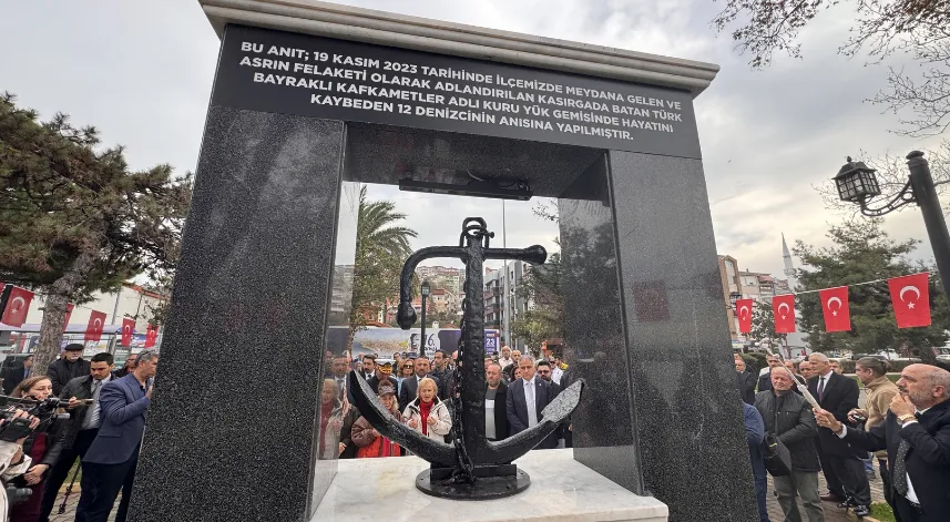 Zonguldak'ta fırtına nedeniyle batan gemideki mürettebatın ismi anıtta yaşatılacak
