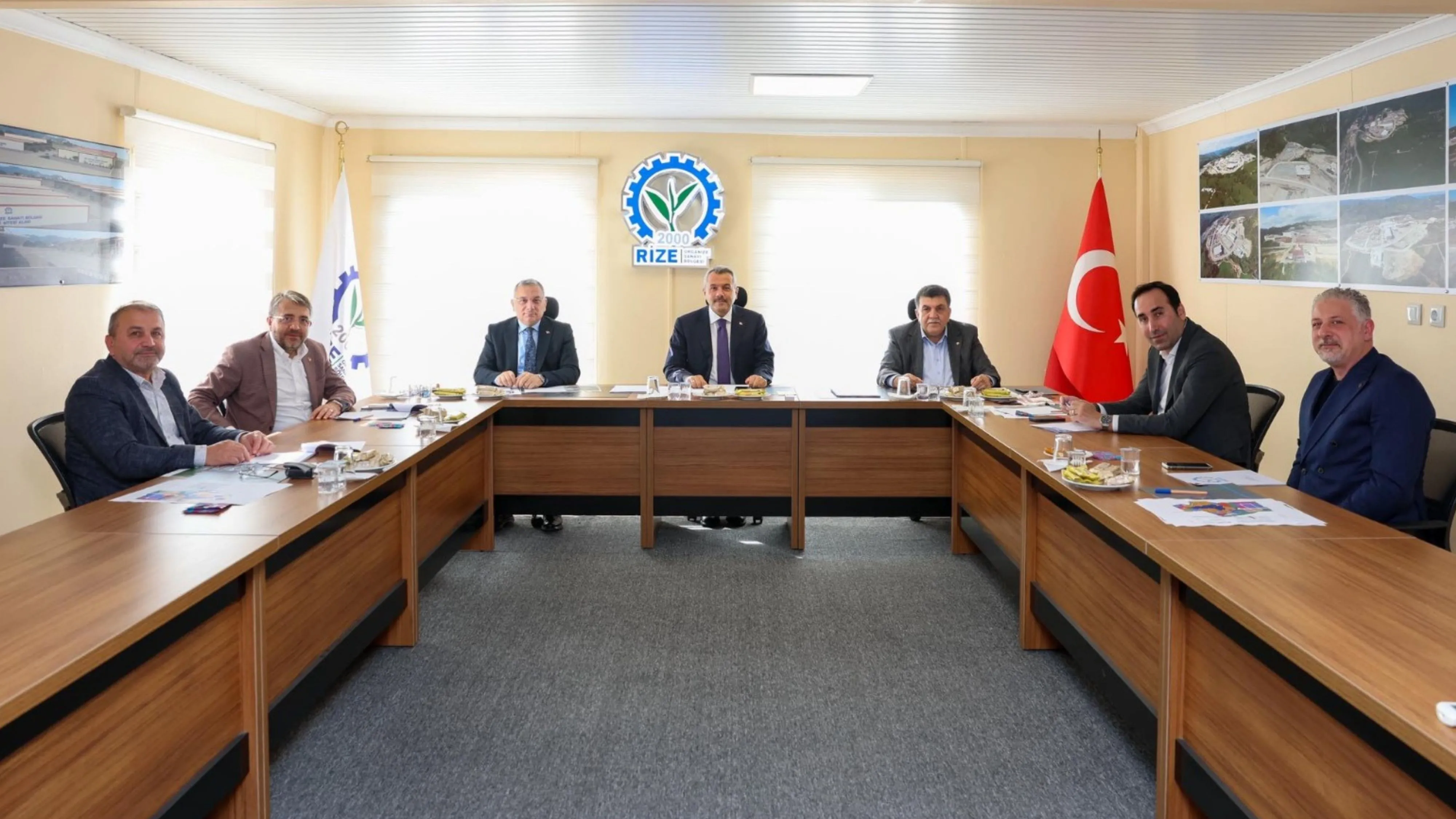 Rize'de OSB toplantısı Vali Baydaş başkanlığında yapıldı