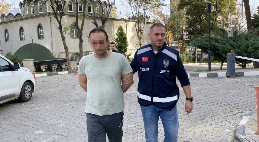 Büfeden 500 bin liralık hırsızlığa 1 gözaltı