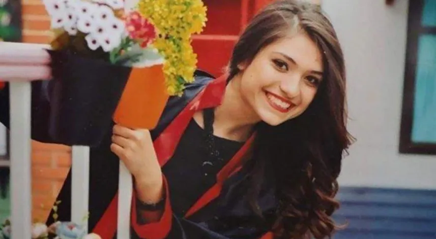 Şehit öğretmen Aybüke Yalçın mezarı başında anıldı