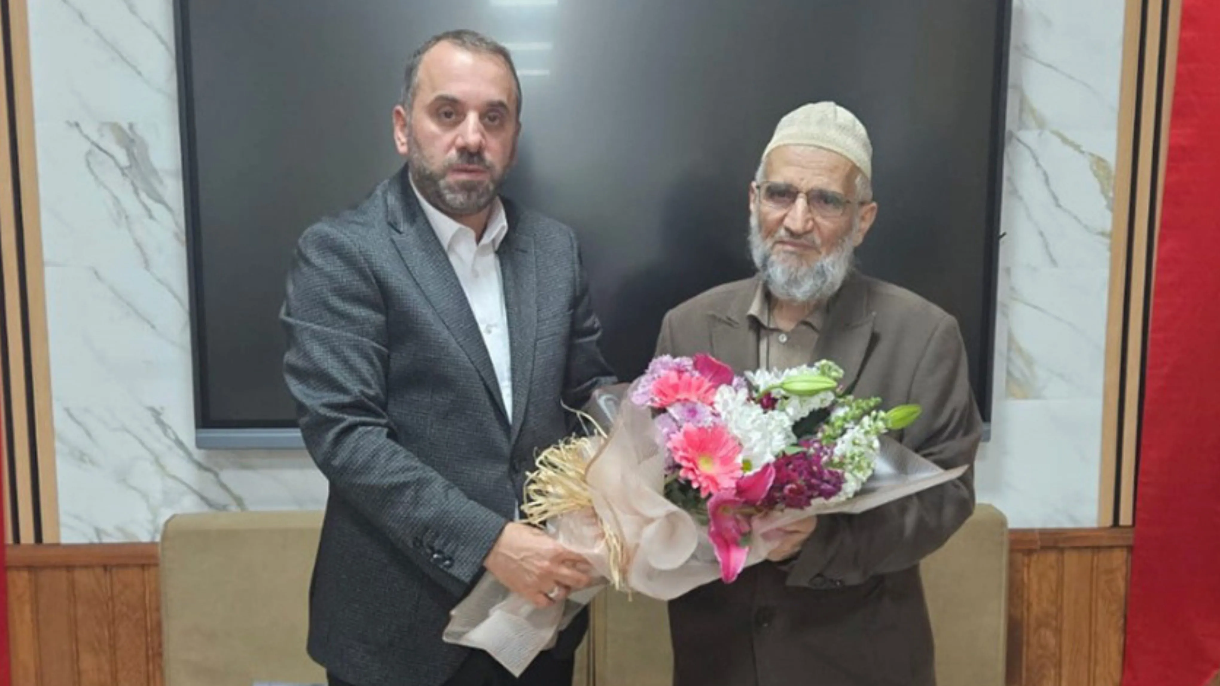 İl müftüsünden emekli öğretmenine vefa ziyareti