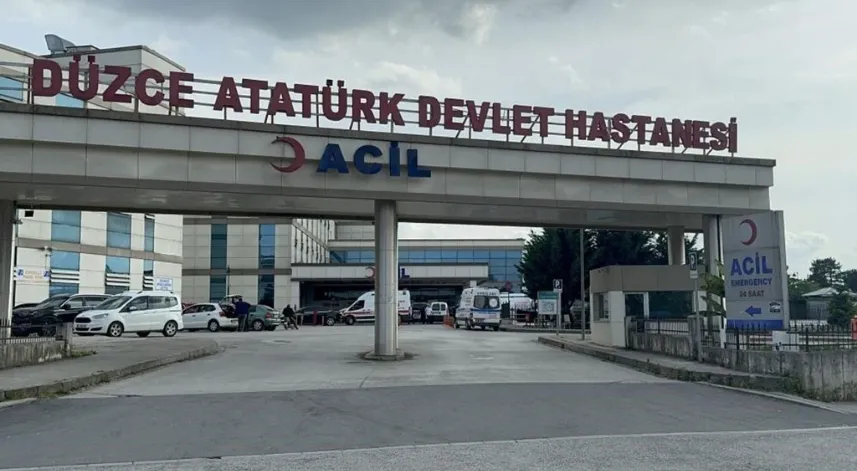 Acı biberi fazla kaçıran öğrenciler hastanelik oldu