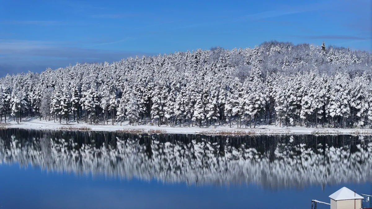 Bolu, Düzce ve Karabük'ün yüksek kesimlerindeki kış manzaraları havadan görüntülendi