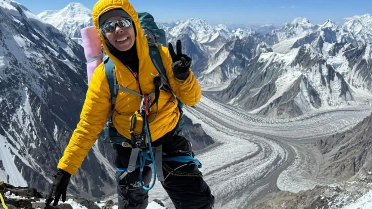 Dünyanın en yüksek 2.dağına tırmanıp tarihe geçen Türk kadın dağcı o anları anlattı