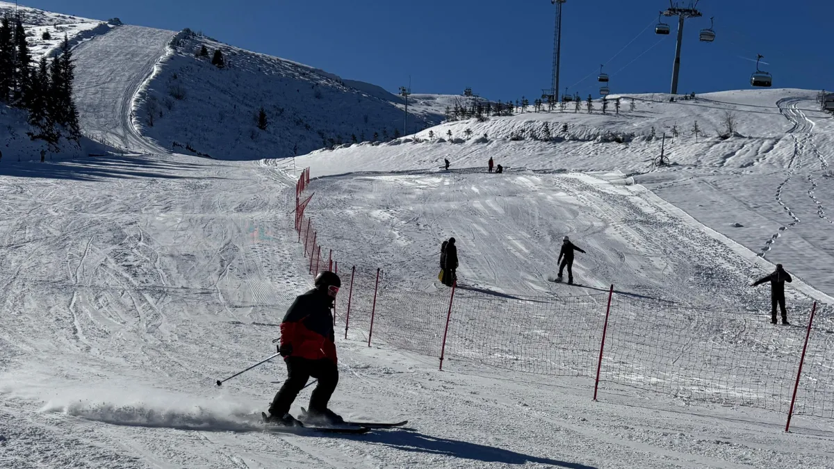 Denize en yakın kayak merkezinde sezon açıldı; hedef 1 milyon ziyaretçi