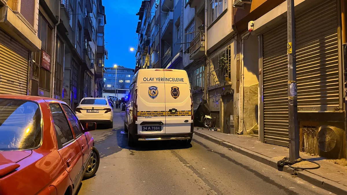 Cam silerken 3. kattan düşen kadın ağır yaralandı