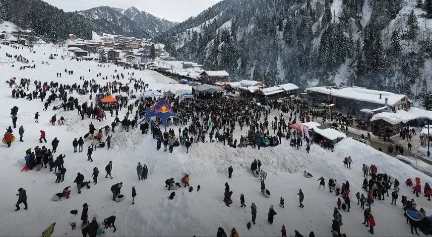 Ayder Kış Festivalinde Hangi Sanatçılar Sahne Alacak?
