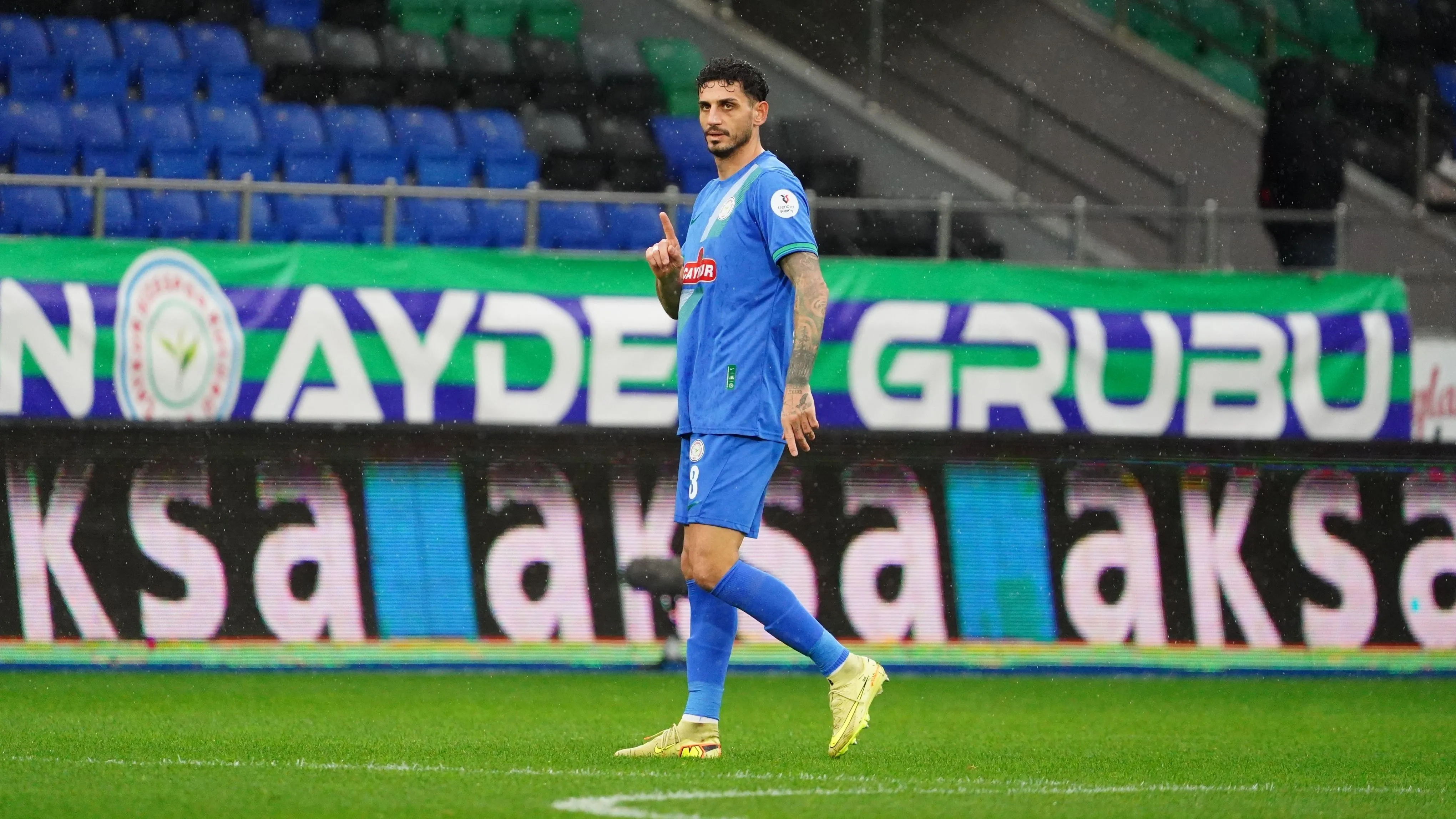 Samet Akaydın’a Karadeniz ekiplerinden Süper Lig’de çifte ilgi