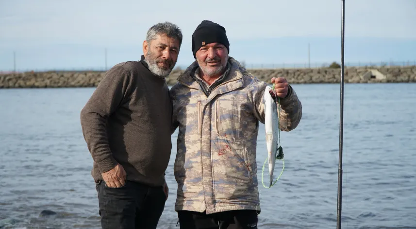 Rize Açıklarından Gelen Haberle Amatör Balıkçılar Sahile Koştu