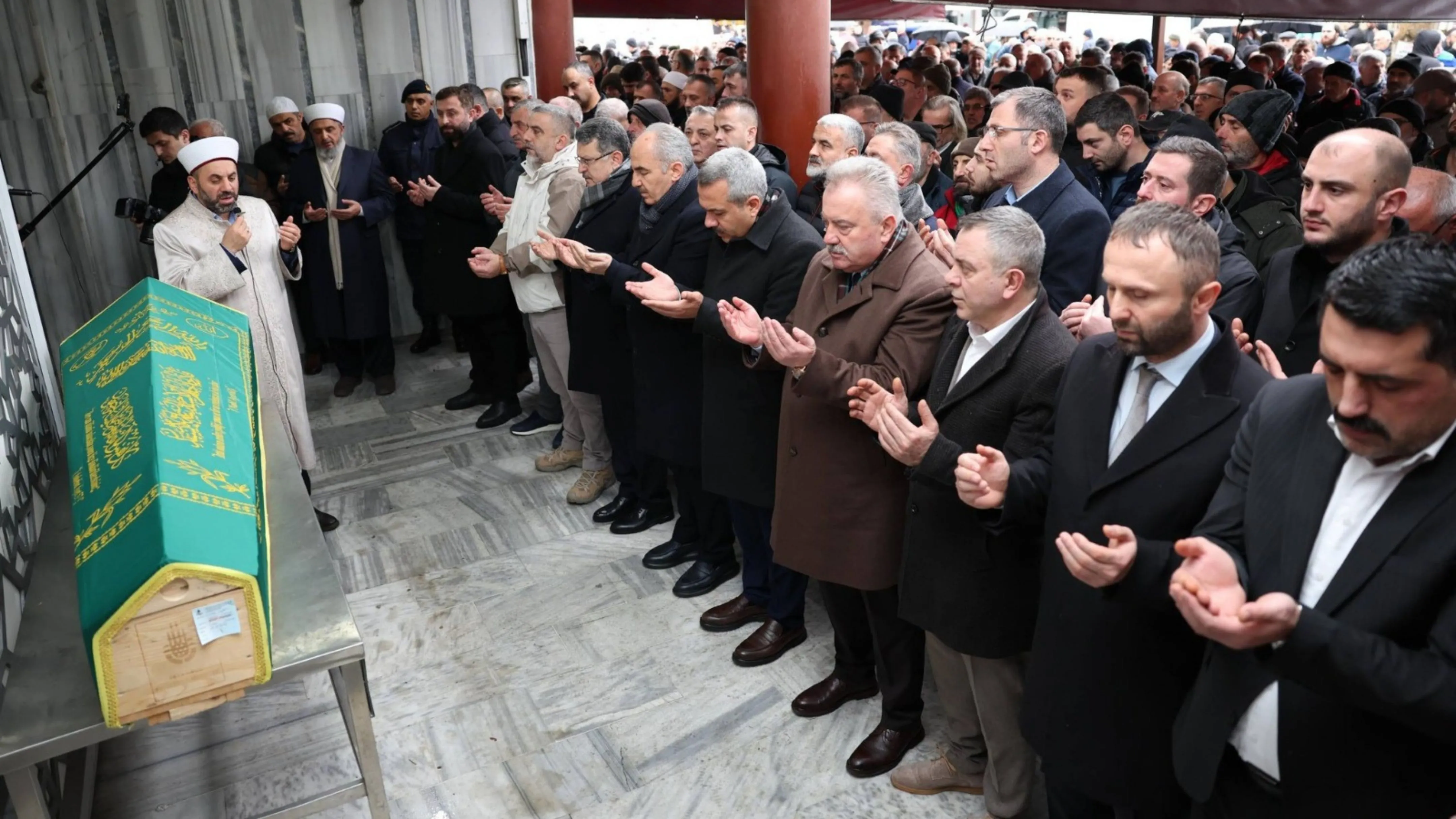 Sadık Metin son yolculuğuna uğurlandı