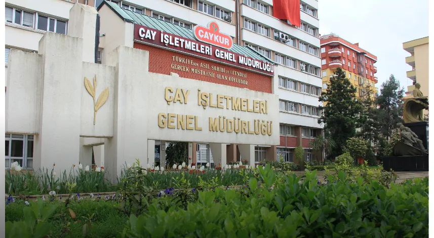 ÇAYKUR Mevsimlik İşçilerinin Çalışma Süresi 10 Ay 29 Güne Çıkarıldı